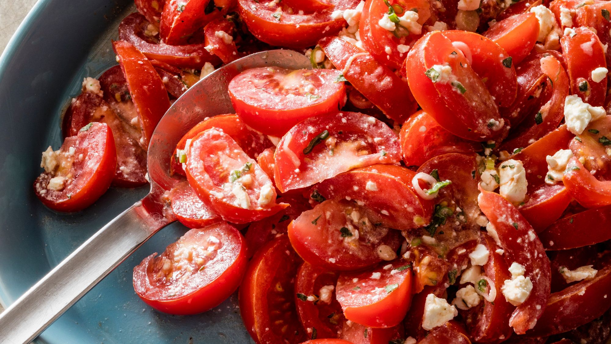 Make this most of ripe, juicy tomatoes in this delicious dish