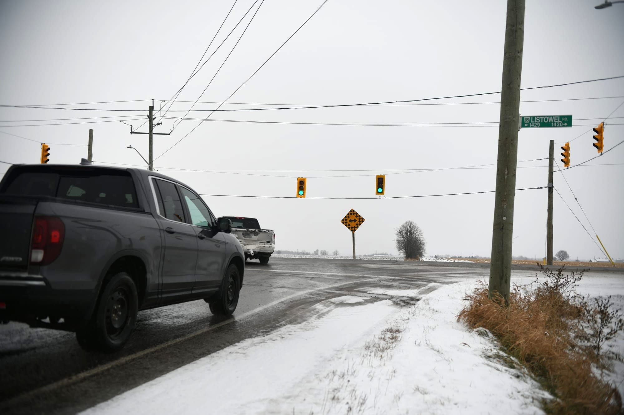 Region activates two new traffic signals on Listowel Road