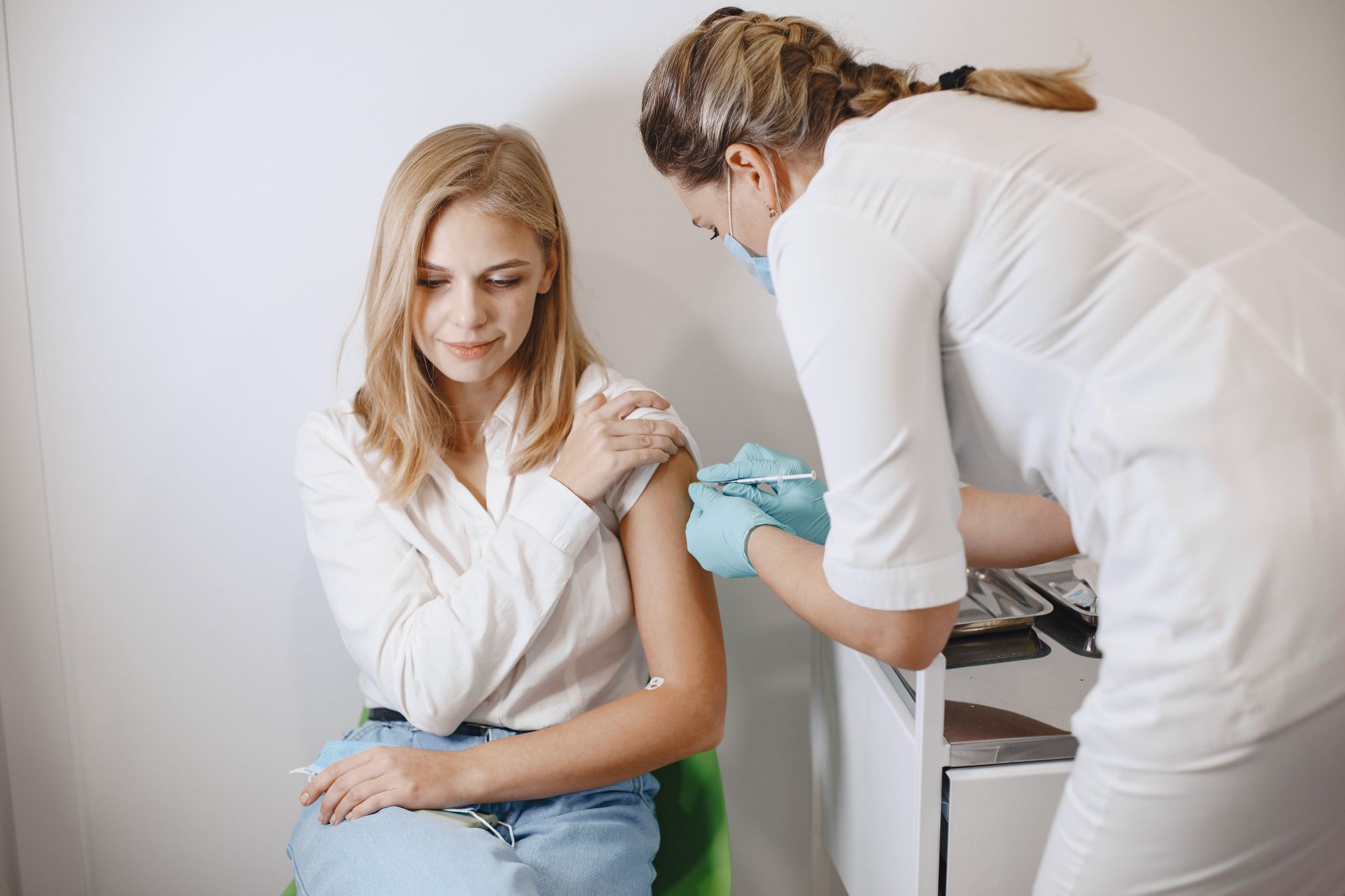 ‘Tis the season for flu shot, updated COVID booster
