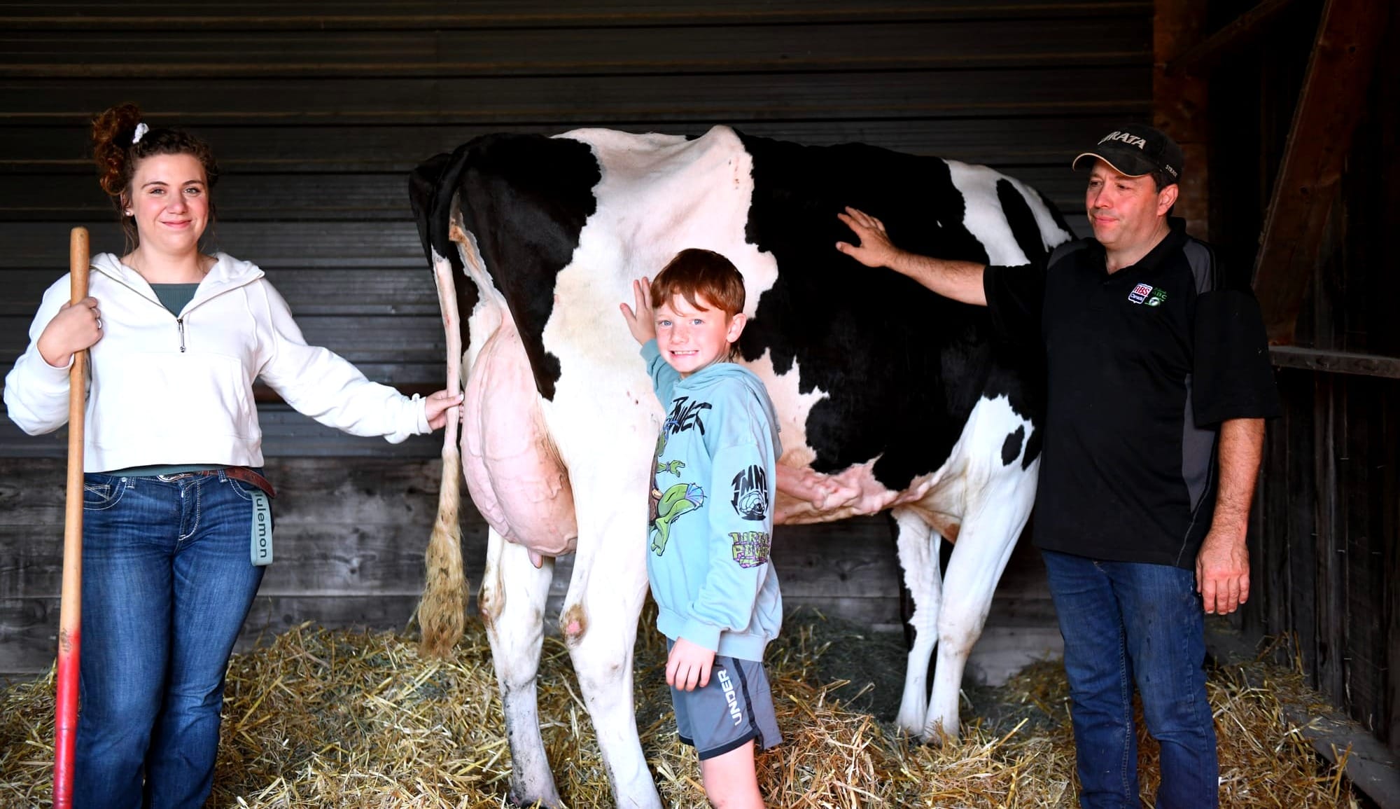 Students get an education in dairy farming