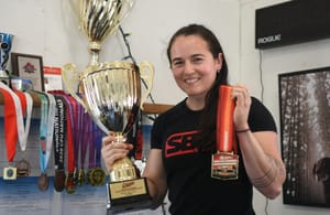 Elmira woman sets a Canadian powerlifting record