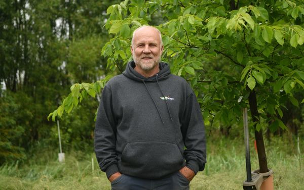 Schwarz lauded for work on nature reserve
