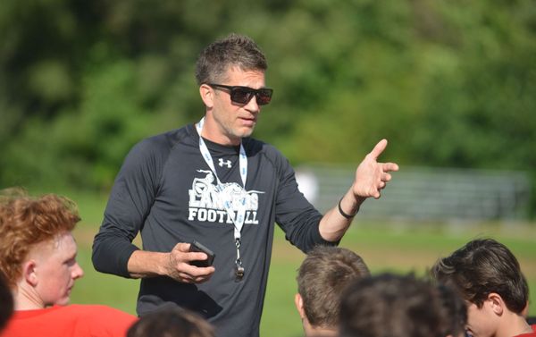 Pair of EDSS teams start year as defending champions