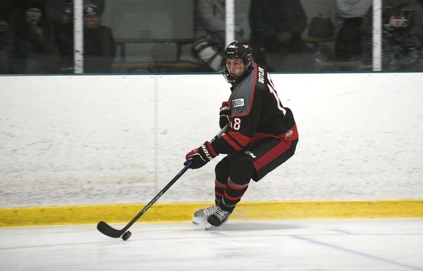 Pair of losses see Jacks fall below .500