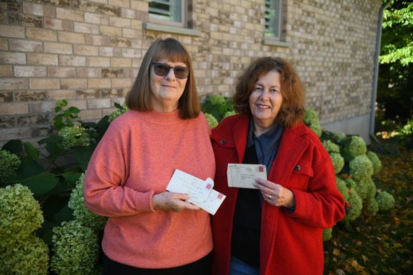 Happenstance led to an exchange of war stories