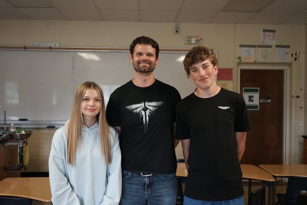 EDSS tennis duo finishes season with a third-place finish as WCSSAA