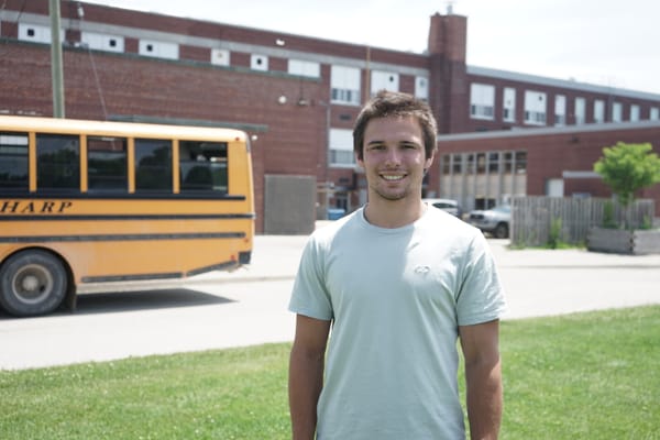 Jakob Noot gives valedictory address at EDSS convocation