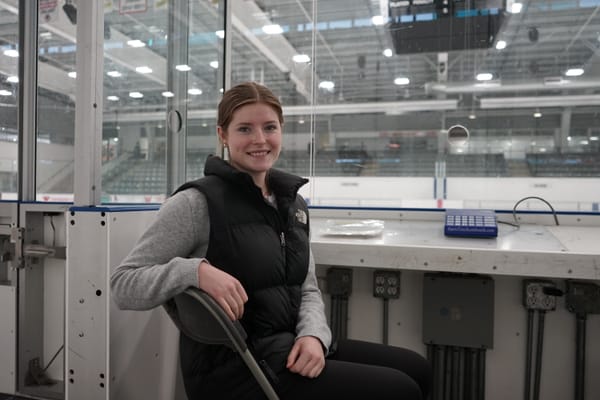Timekeeper nets scholarship from Elmira ref association