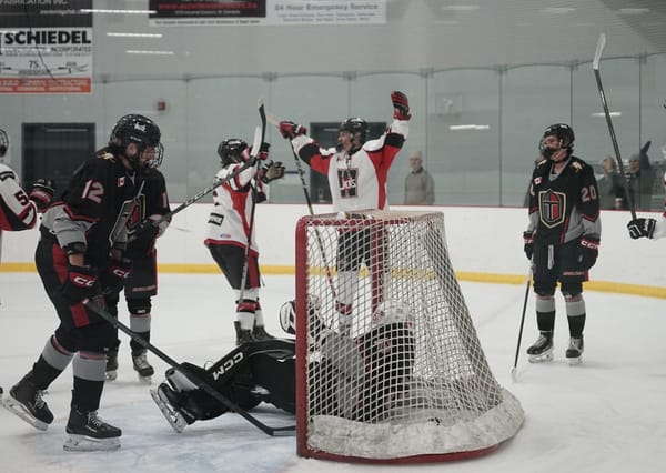 Jacks fall short in division battle, bounce back against Paris