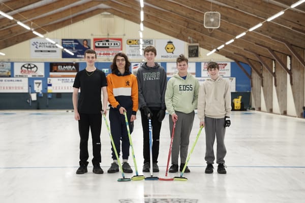 EDSS curlers advance to regionals on the wings of strong season