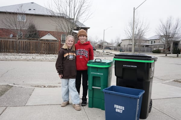 Young entrepreneurs make garbage their business