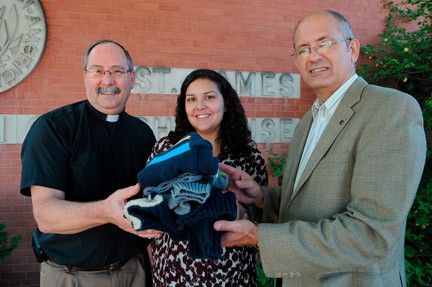 Lutheran churches collecting sweaters for Syrian refugees