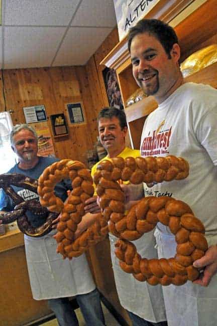 Baking up something special for 25 years of old-school ways