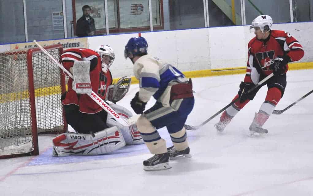 Wellesley Applejacks