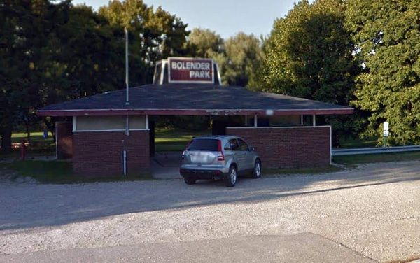 Council leans toward Bolender Park for splashed ice project