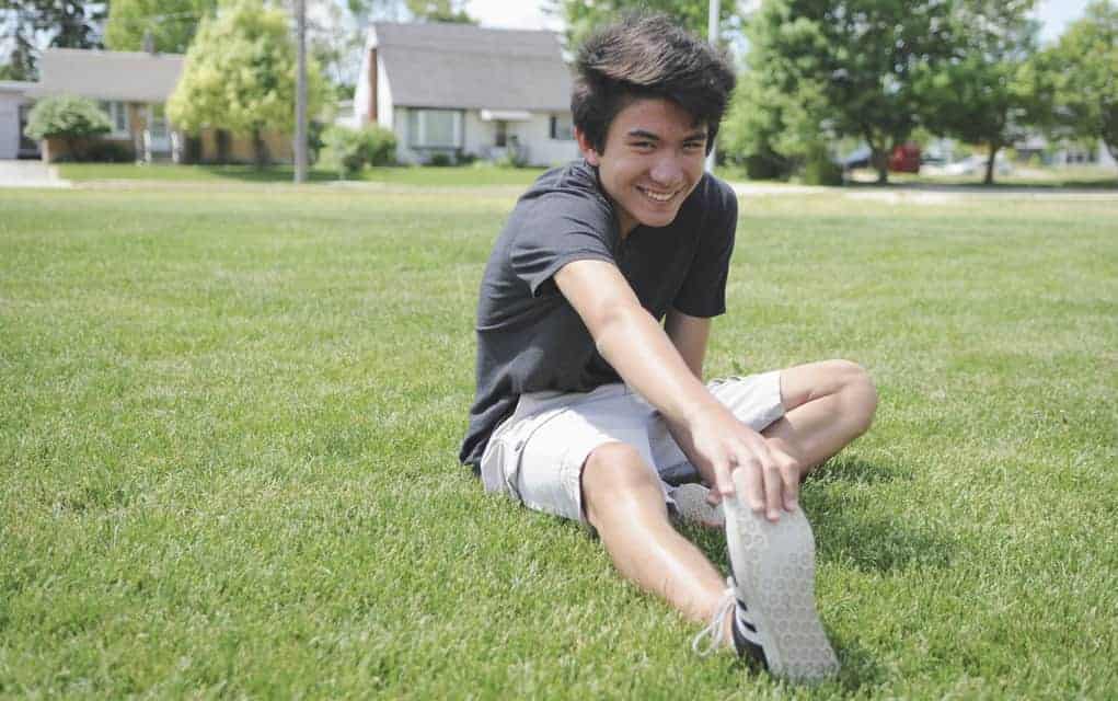 Third-place finish in 3000-metre event saw John Wang become sole Elmira athlete to move on