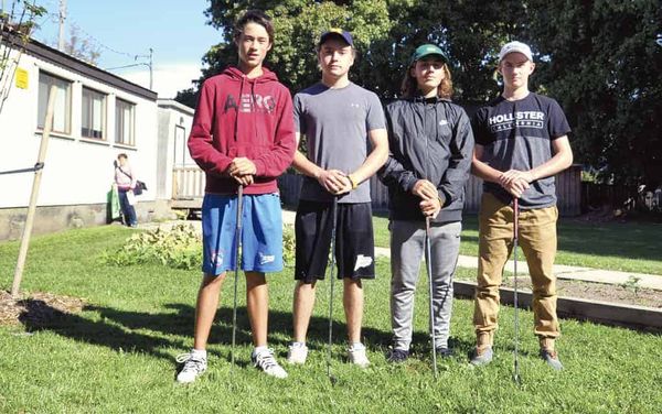 Elmira District Secondary School’s golf team, Isiah Katsube, Tyler Townsend, Alex Turchan and Jake Code, will be hitting the 
