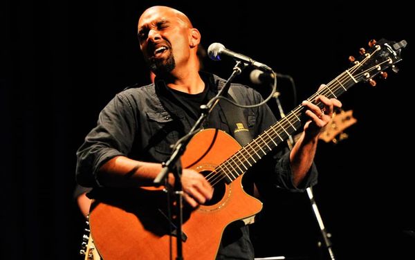 Award-winning guitarist Kevin Ramessar plays the songs of Joni Mitchell Friday night in Kitchener