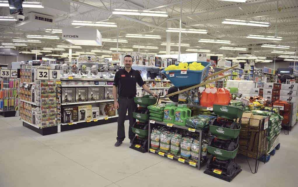 Canadian Tire makes its return to Elmira as new store opens
