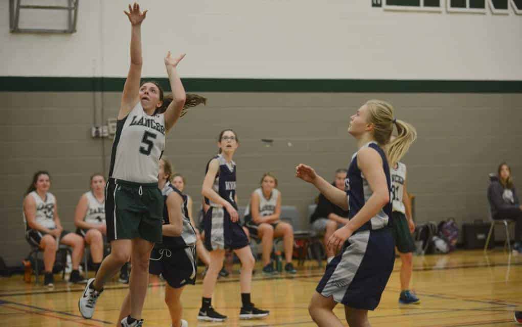 Sr. girls team tied for first place