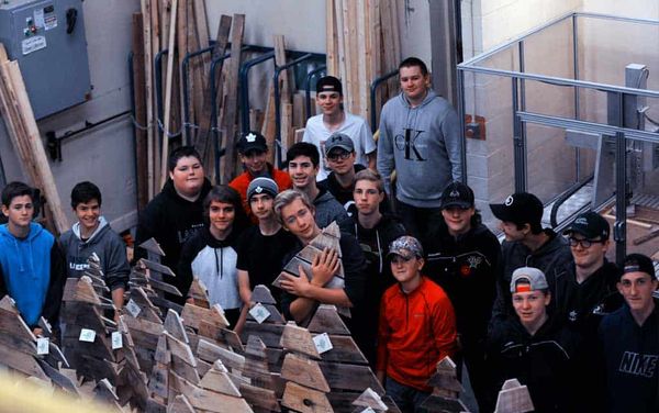 O (recycled) Christmas tree, O (recycled) Christmas tree