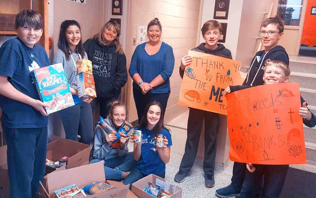 Me to We busy in Maryhill