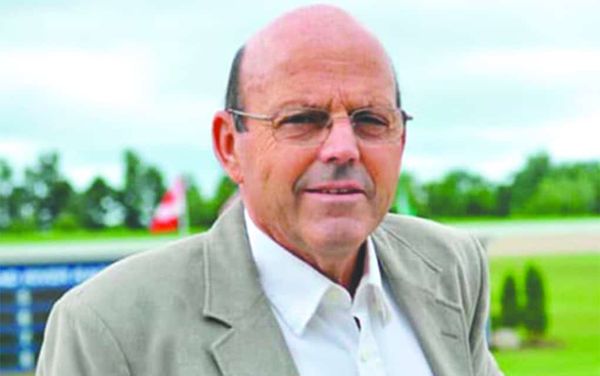 Ted Clarke, Elmira vet and horse-racing booster, dead at 71