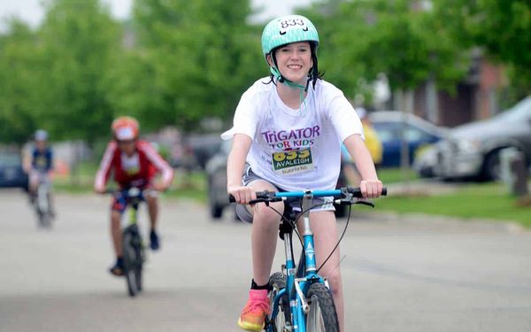 Hundreds of Kids on the move in Elmira