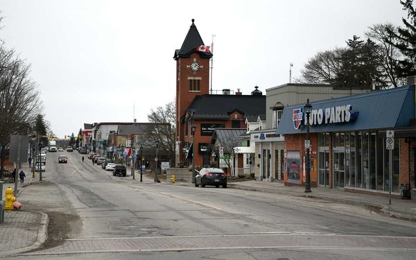 Businesses scaling back, shuttering doors