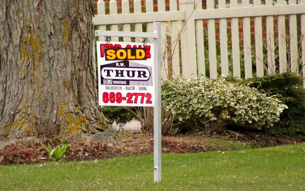 We’re not on the move, realtors feeling it