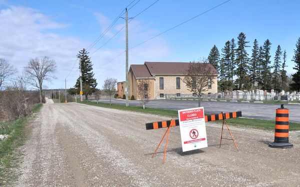 Public disregards closure of park, road