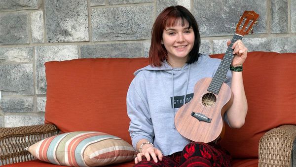 Chiara Heard wins Wellesley Idol title