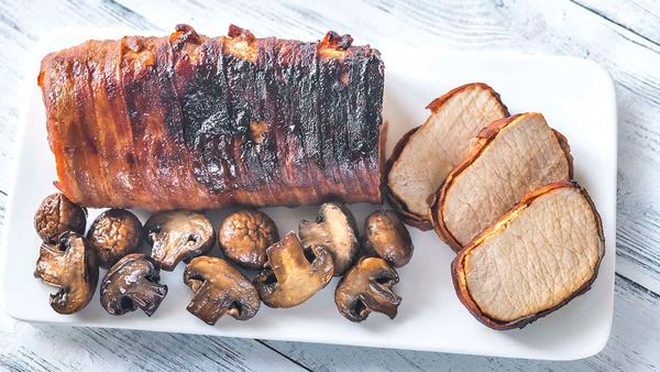 Pistachios and pork make a healthy combo