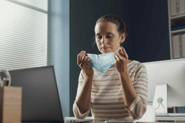 Region extends mask bylaw until the end of the year