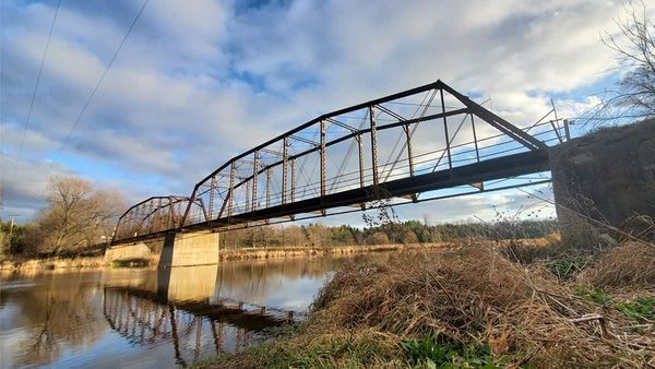 Woolwich defers decision on fate of Peel St. bridge