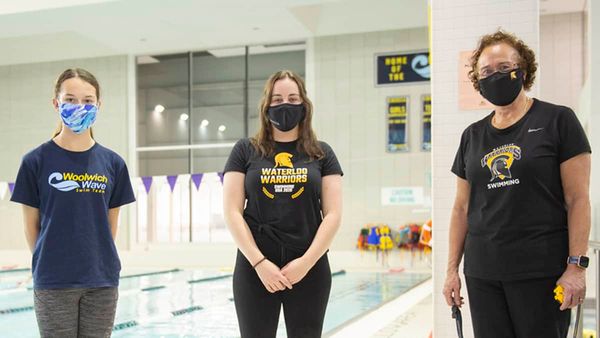Moms and daughters take the plunge