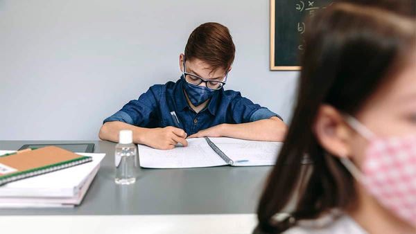 Province allows students to return to class