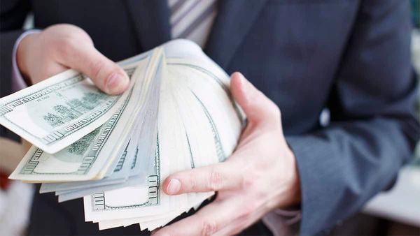 Province releases sunshine list of those making more than $100K