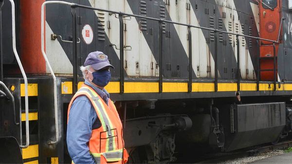 WCR lands locomotive donated by CN