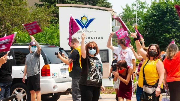 Region, union at an impasse, with stoppages possible