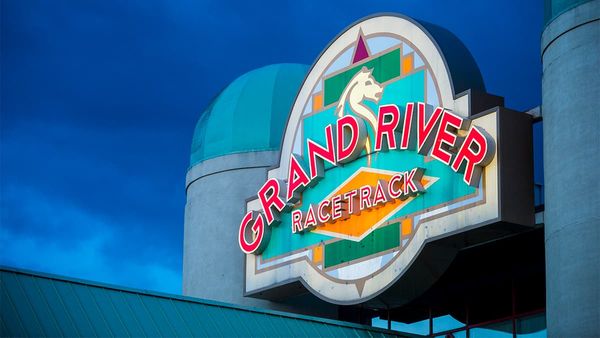 Ontario horse racing is back on track