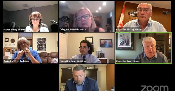 Integrity commissioner recommends censuring Coun. Murray Martin over gravel pit meeting