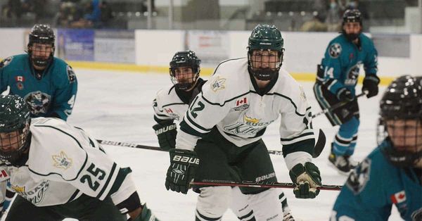 Kings split a pair, ramp up for a busy weekend