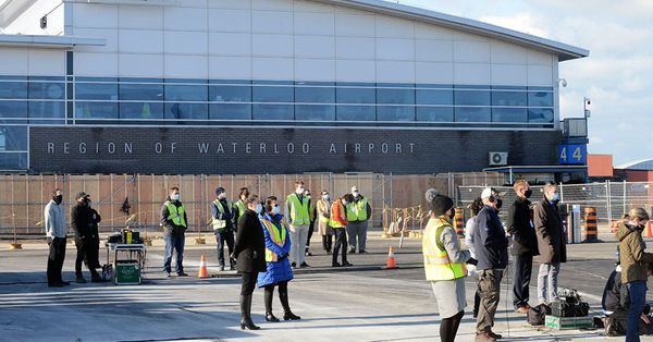 Pivot Airlines begins booking flights from Breslau to Ottawa and Montreal