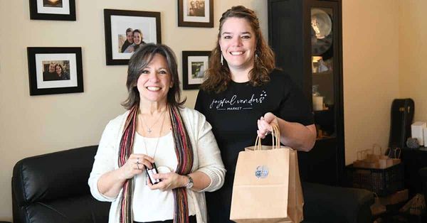 Off to market with local products