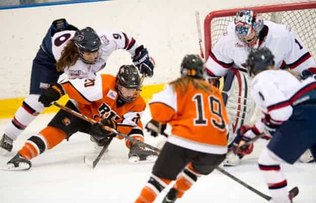 Elmira’s Erin Zach signed to National Women’s Hockey League