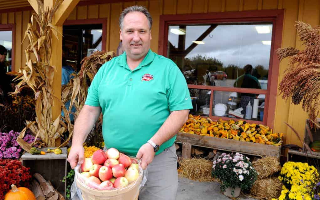                      Apples to be in shorter supply                             
                     