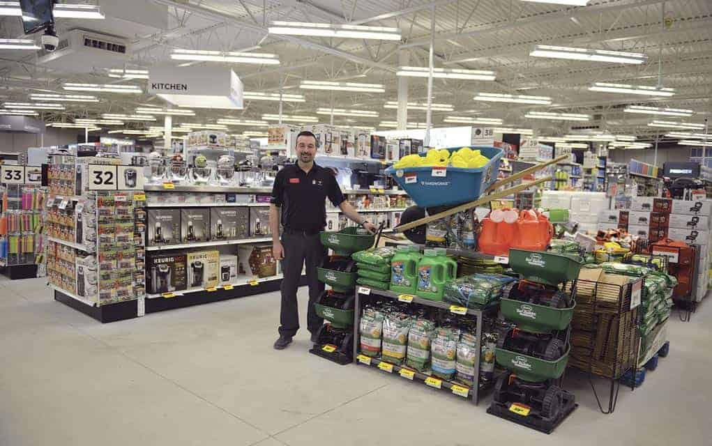                     Canadian Tire makes its return to Elmira as new store opens                             
                     
