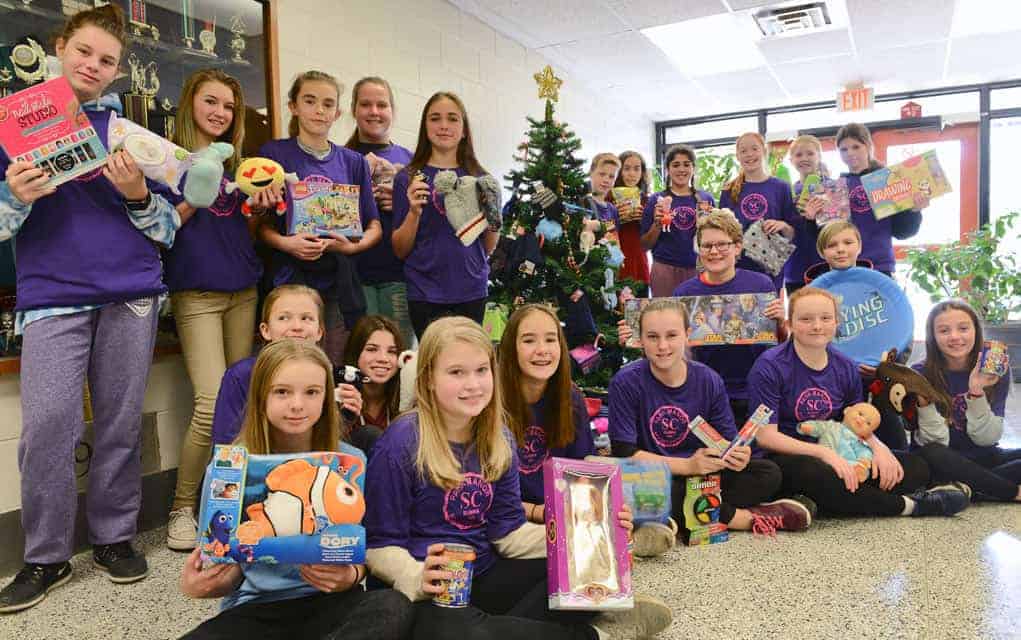 Park Manor students taking part in a “Week of Giving”